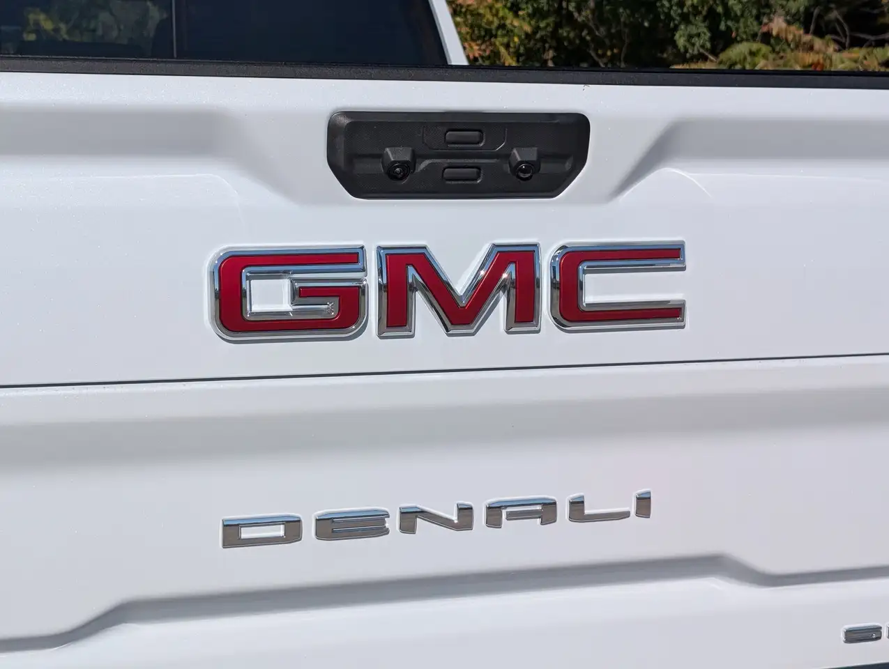 GMC Sierra 2500HD снимка GMC Sierra 2500HD