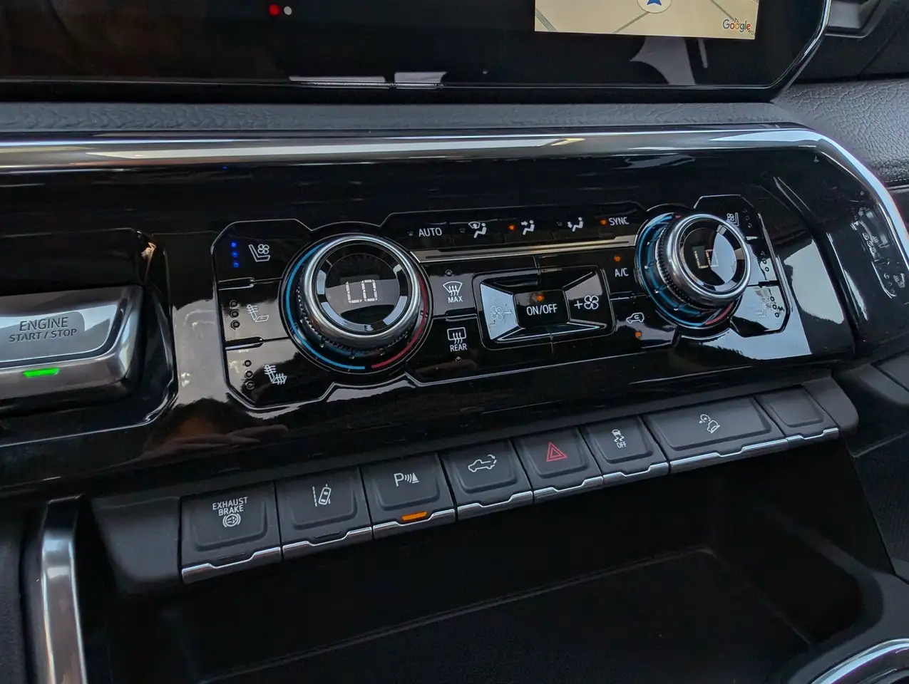 GMC Sierra 2500HD снимка GMC Sierra 2500HD