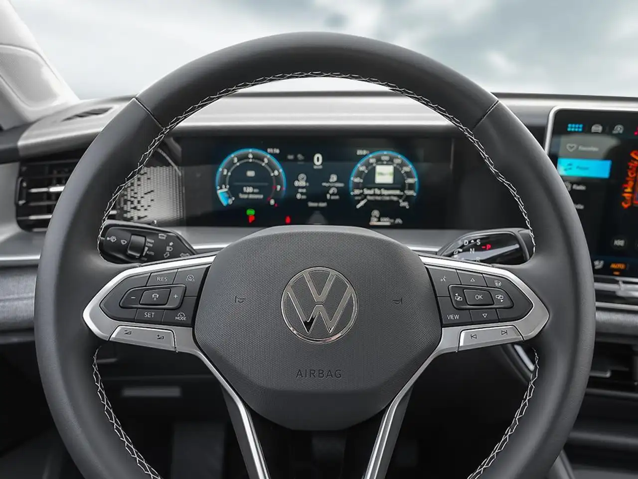 Volkswagen Tiguan снимка Volkswagen Tiguan