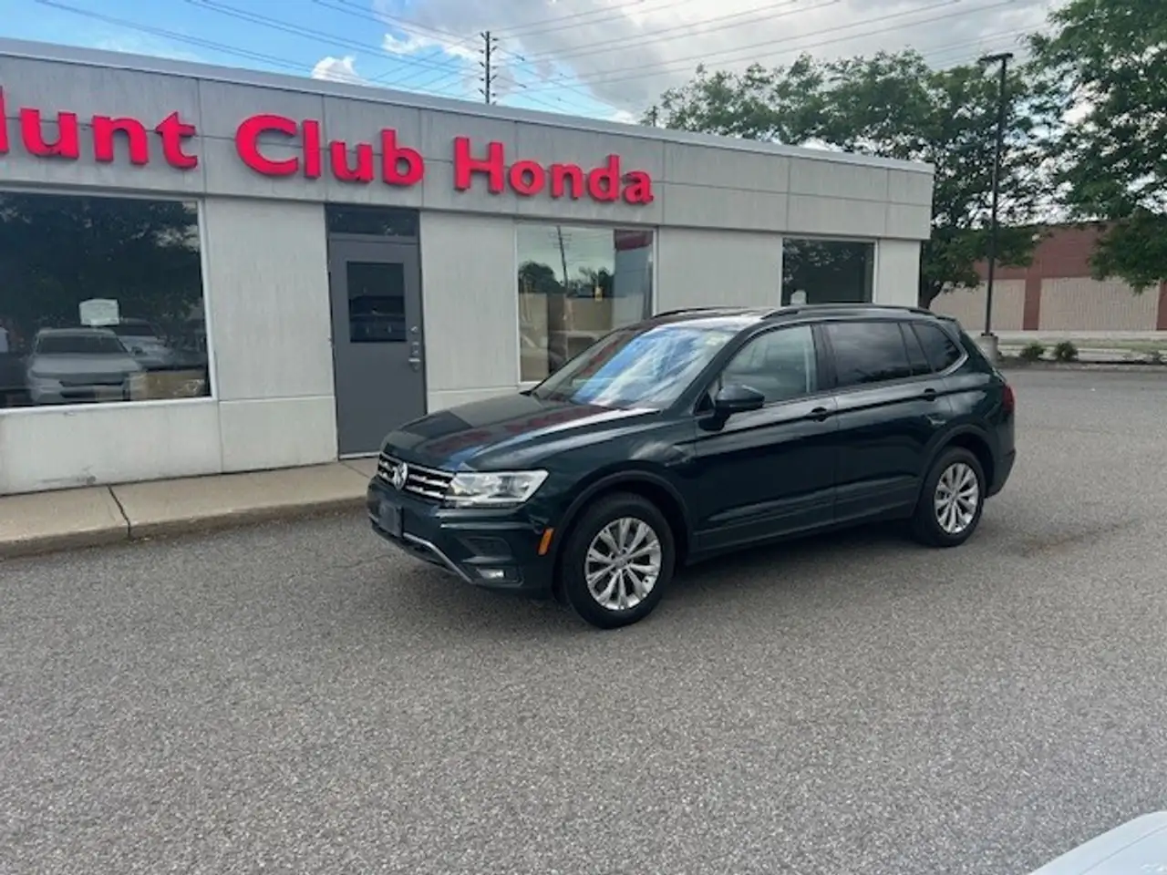 Volkswagen Tiguan снимка Volkswagen Tiguan