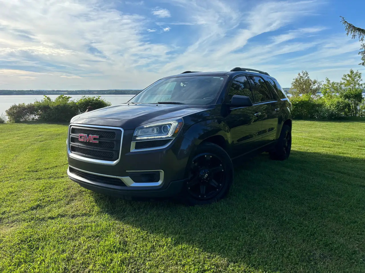 2016 GMC Acadia