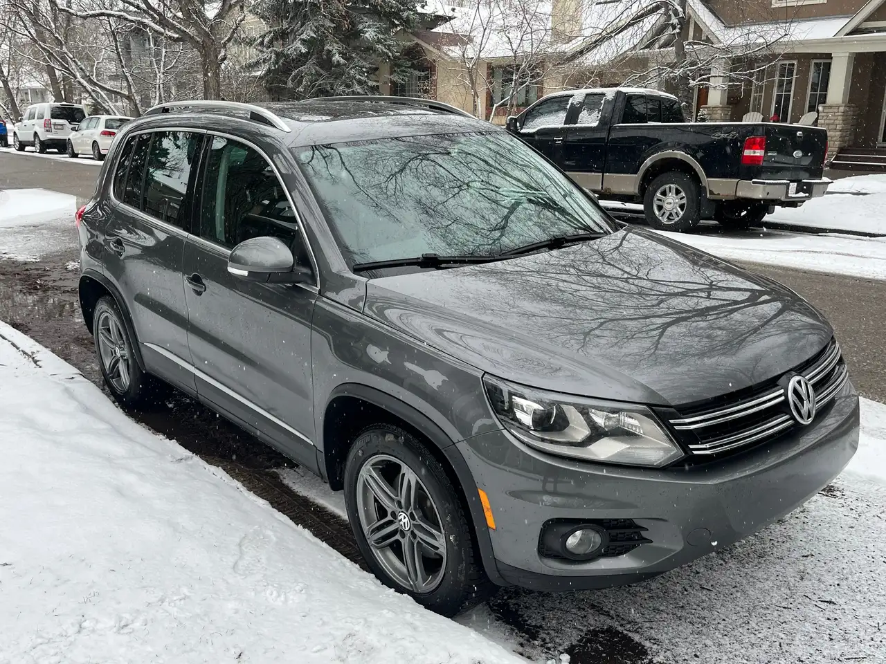 Volkswagen Tiguan снимка Volkswagen Tiguan
