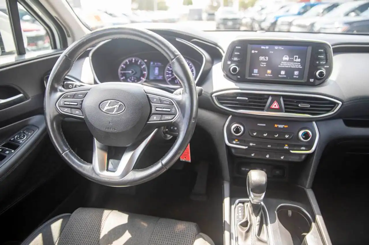 Hyundai SANTA FE снимка Hyundai SANTA FE