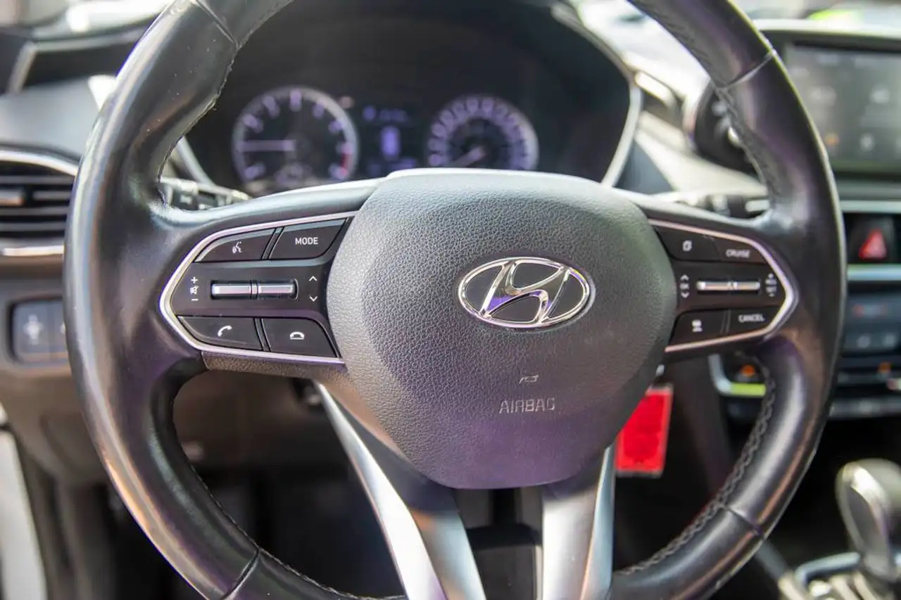 Hyundai SANTA FE снимка Hyundai SANTA FE