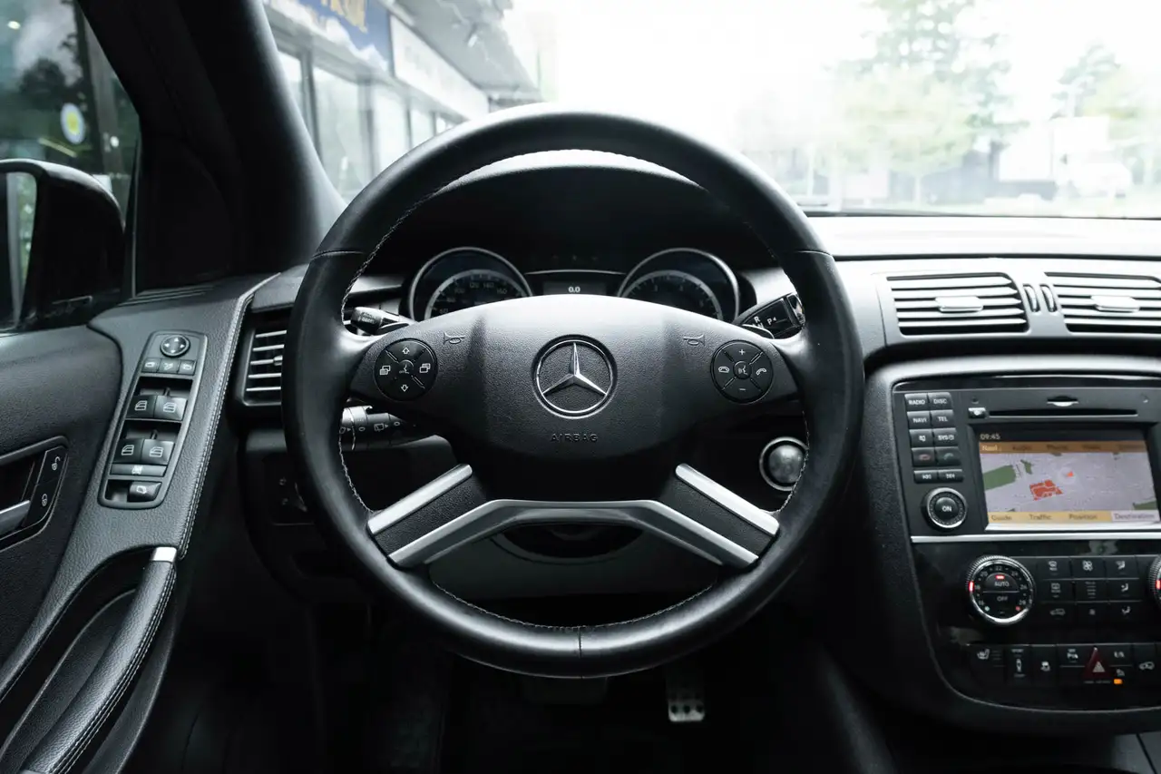 Mercedes-Benz R-Class fotografie Mercedes-Benz R-Class