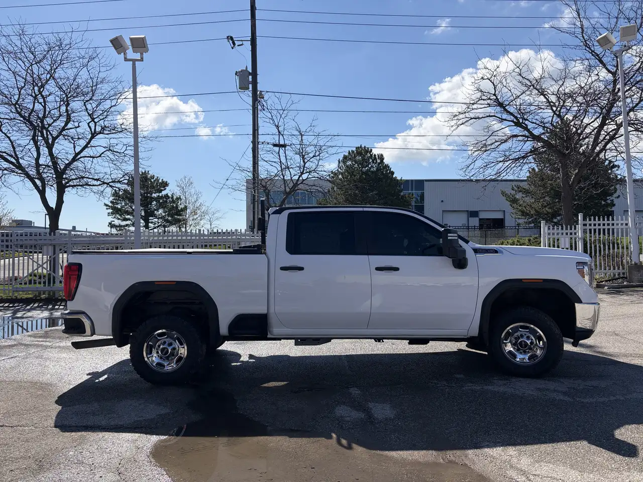 GMC Sierra 2500HD photo GMC Sierra 2500HD