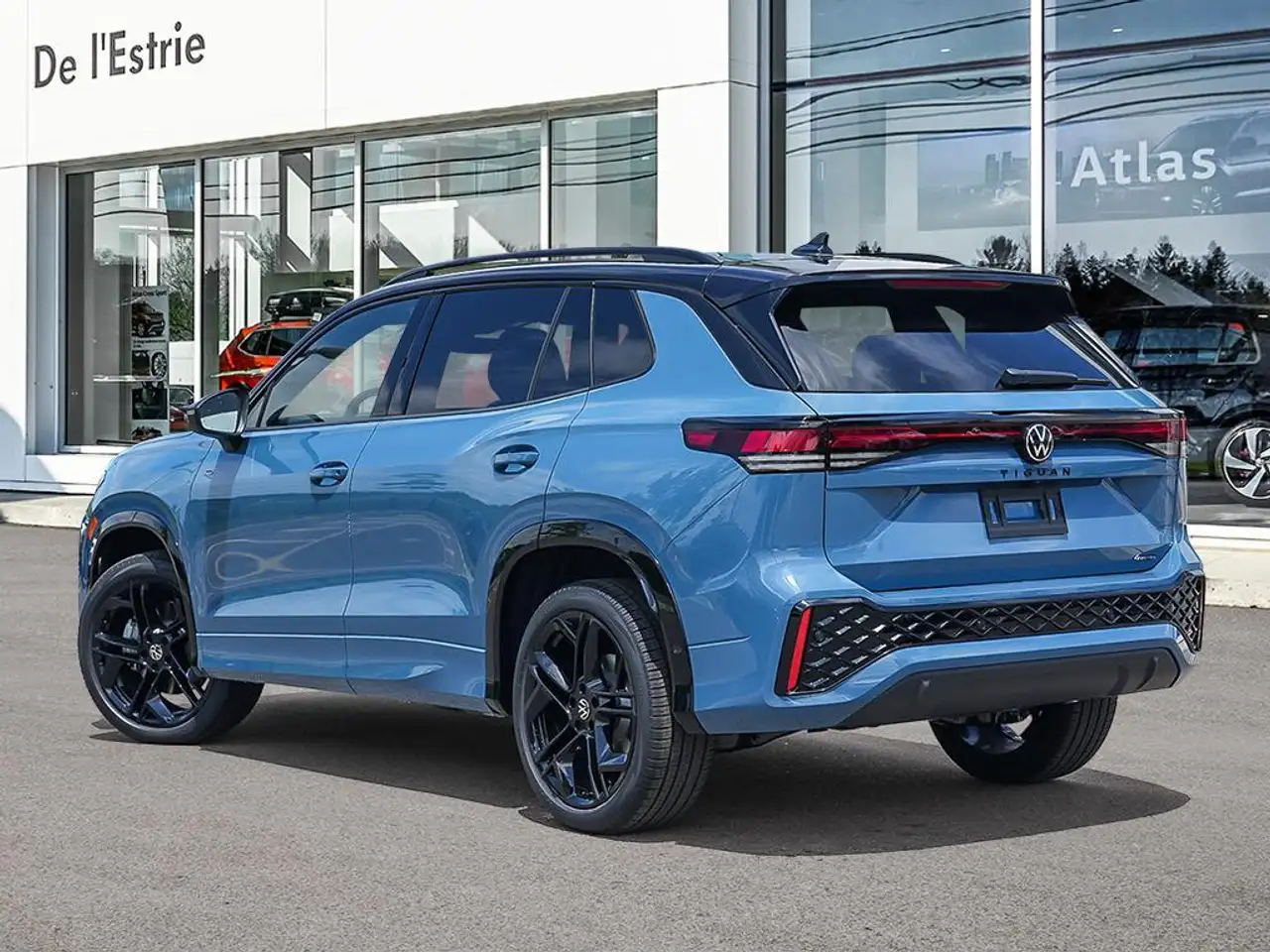 Volkswagen Tiguan снимка Volkswagen Tiguan