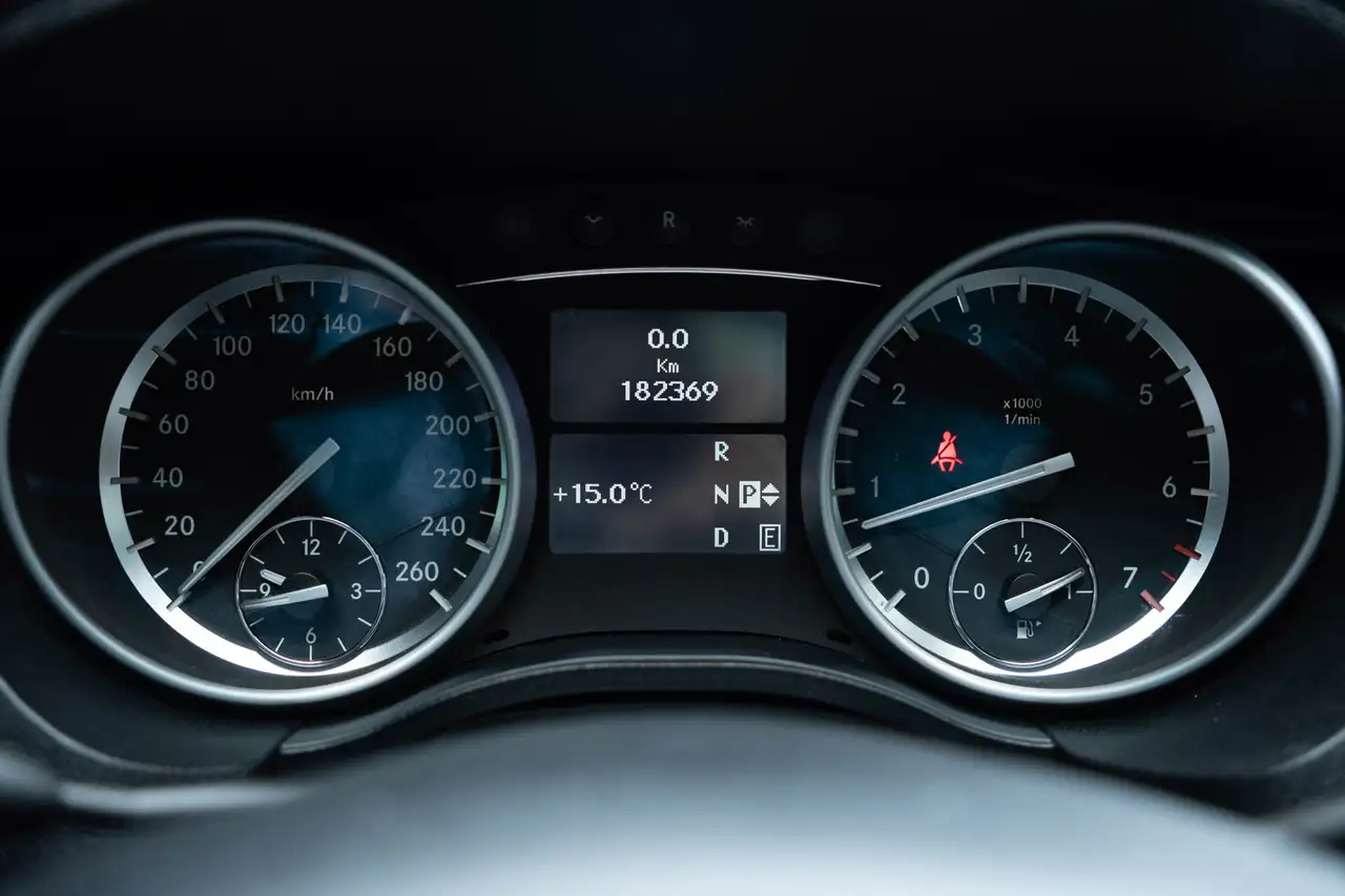 Mercedes-Benz R-Class fotografie Mercedes-Benz R-Class