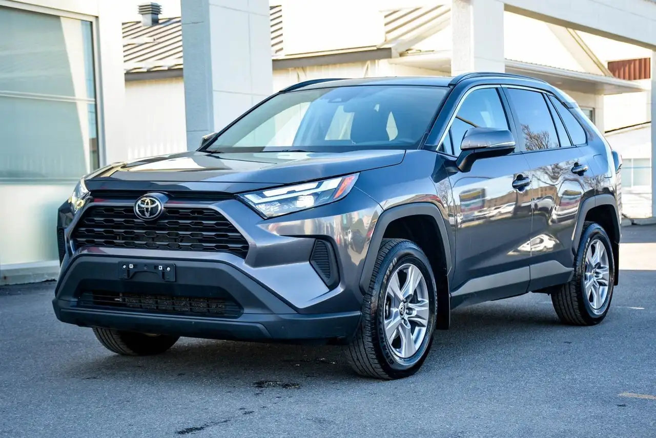 Toyota RAV 4 снимка Toyota RAV 4