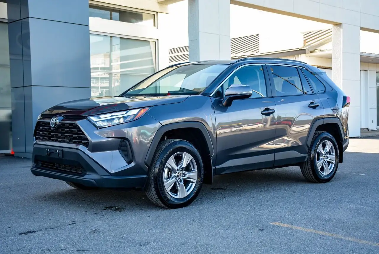 Toyota RAV 4 снимка Toyota RAV 4
