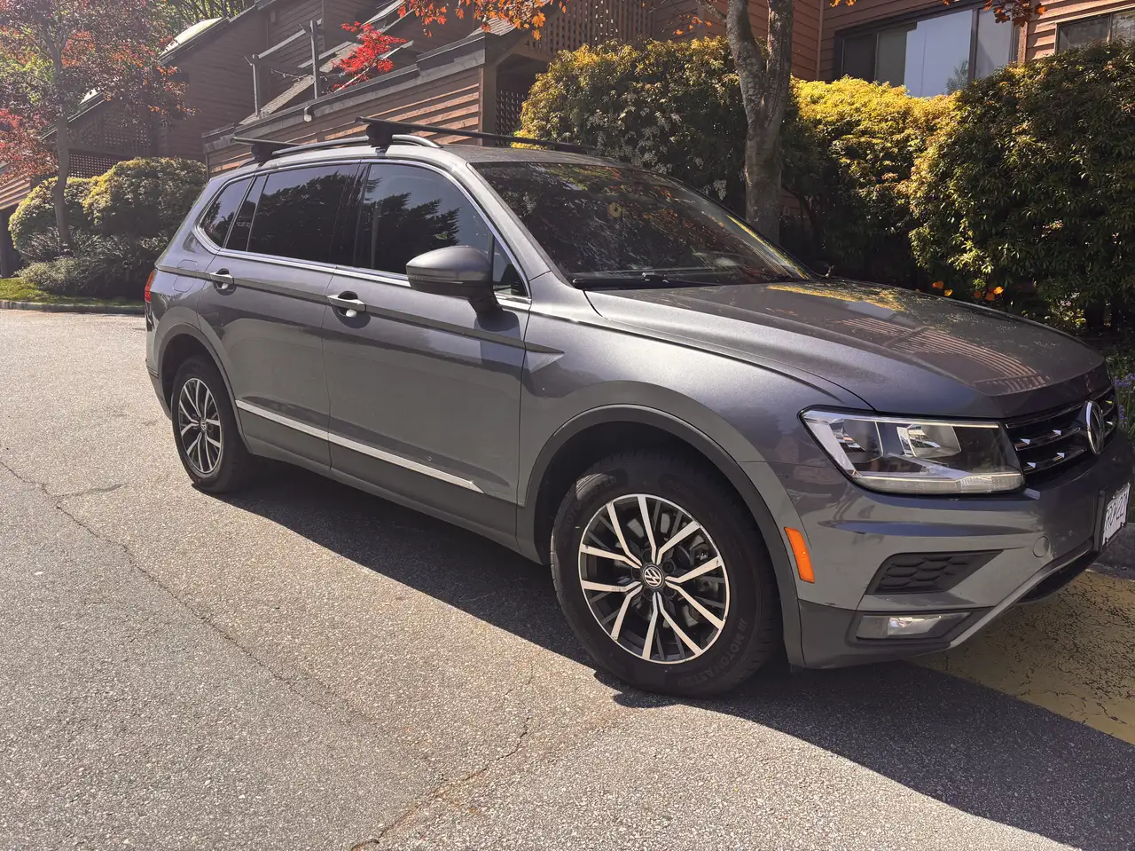 Volkswagen Tiguan снимка Volkswagen Tiguan