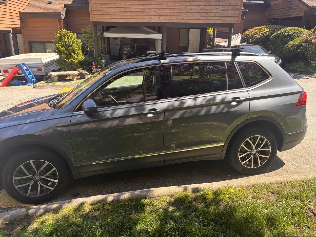 Volkswagen Tiguan снимка Volkswagen Tiguan