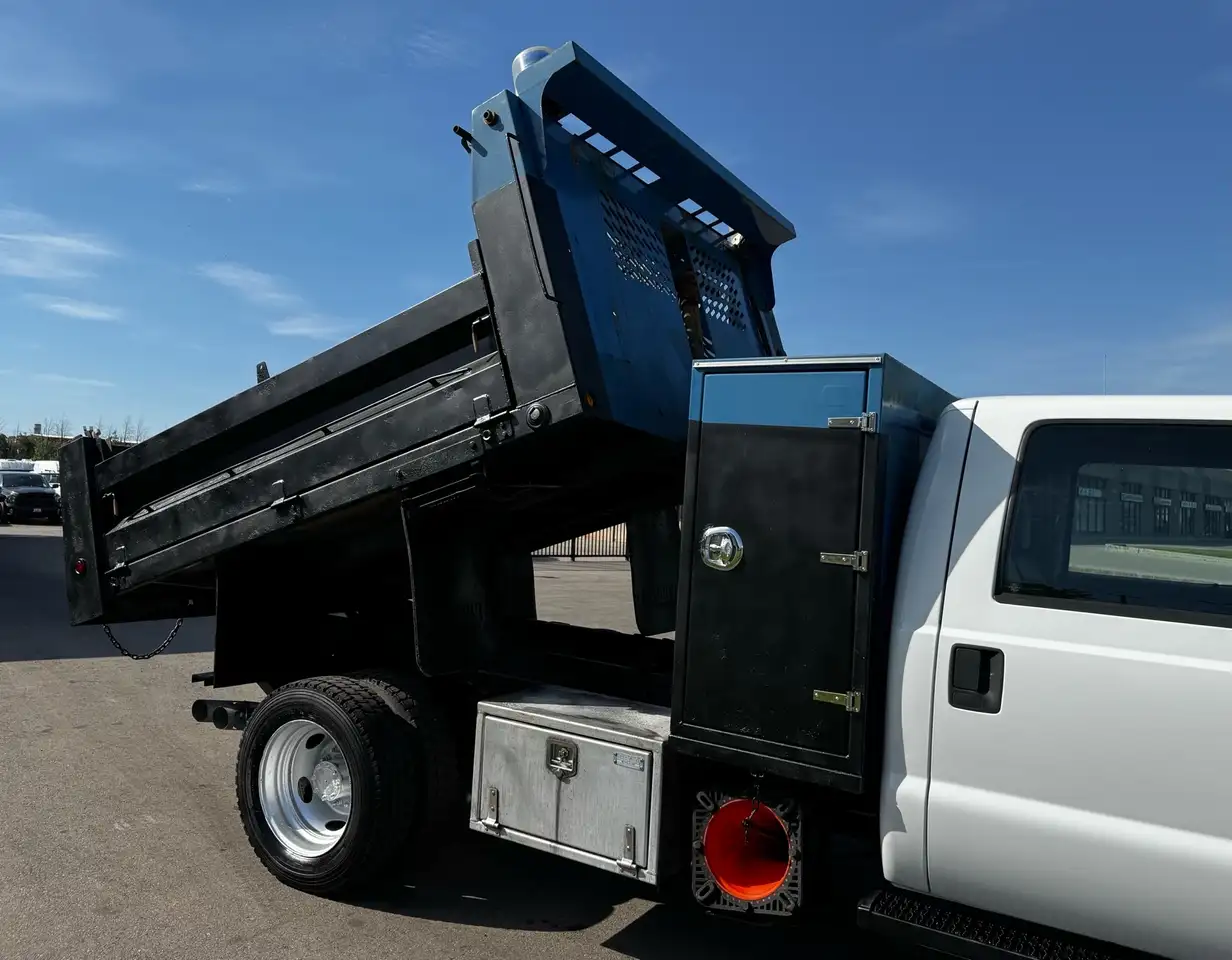 Ford F-450 Super Duty снимка Ford F-450 Super Duty