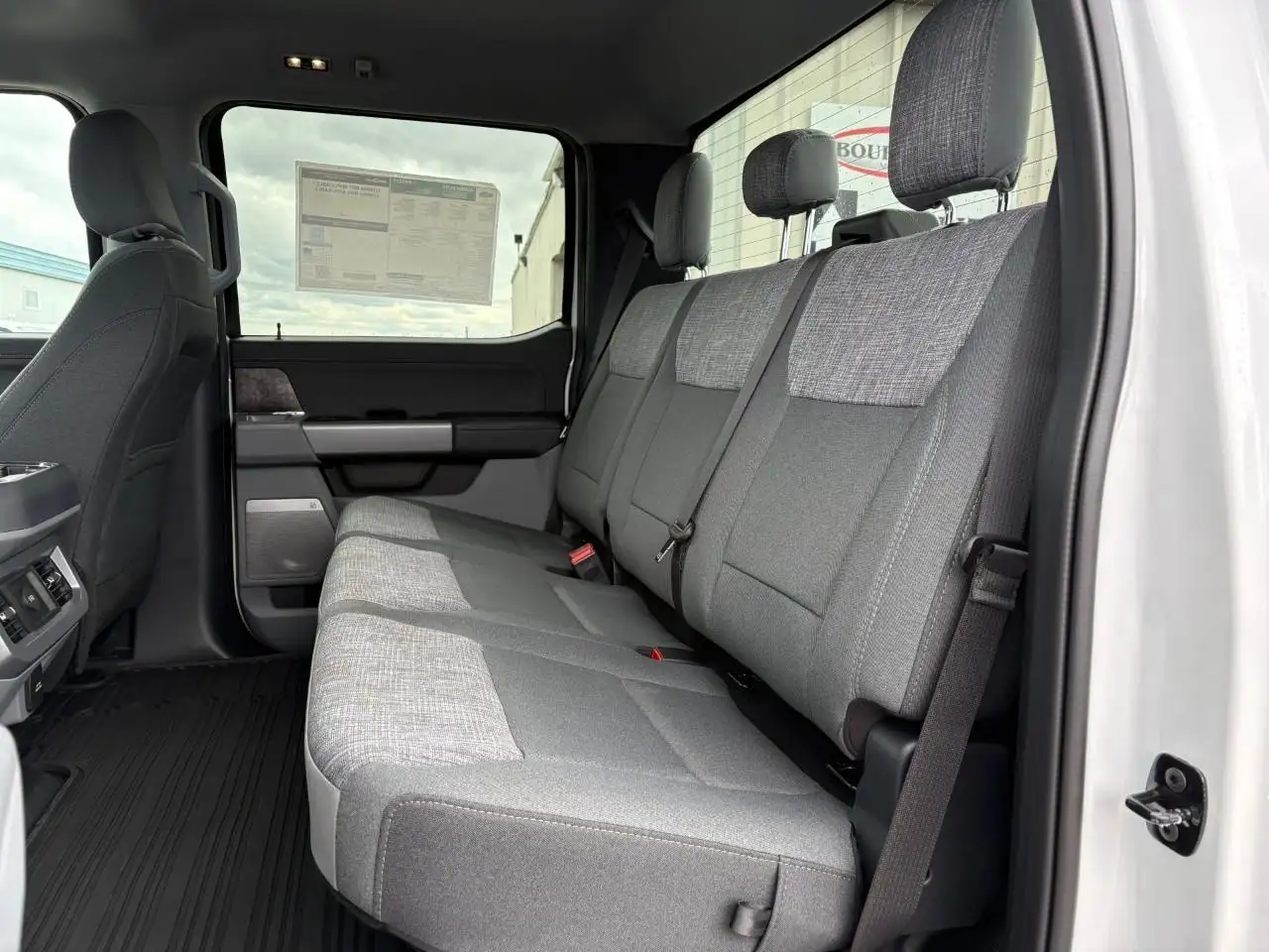 Ford F 350 снимка Ford F 350