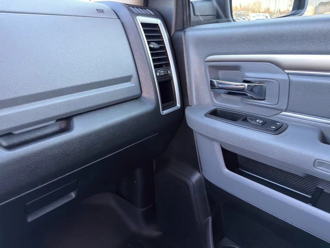 RAM 1500 fotografie RAM 1500