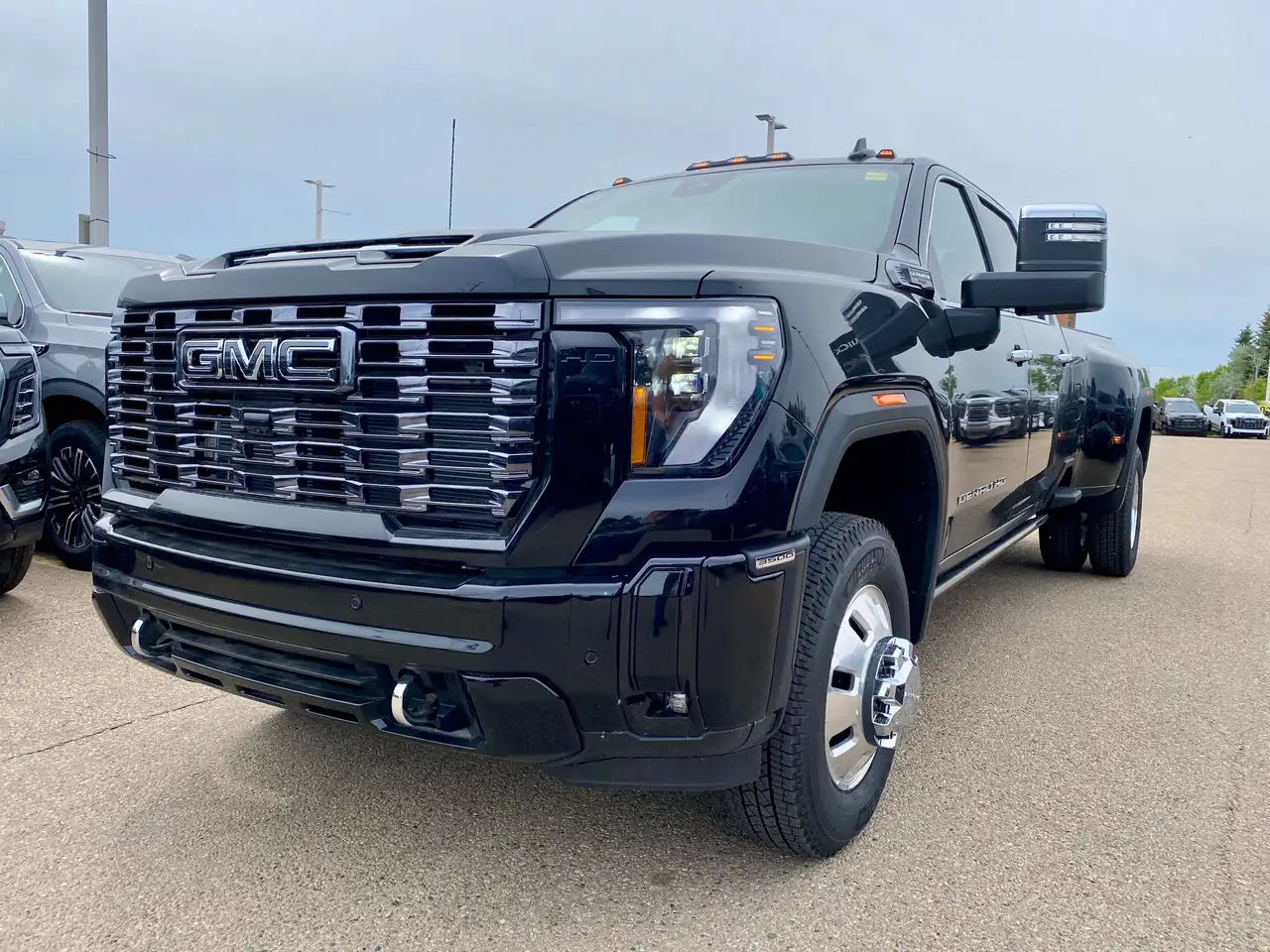 GMC Sierra 3500HD fotografie GMC Sierra 3500HD