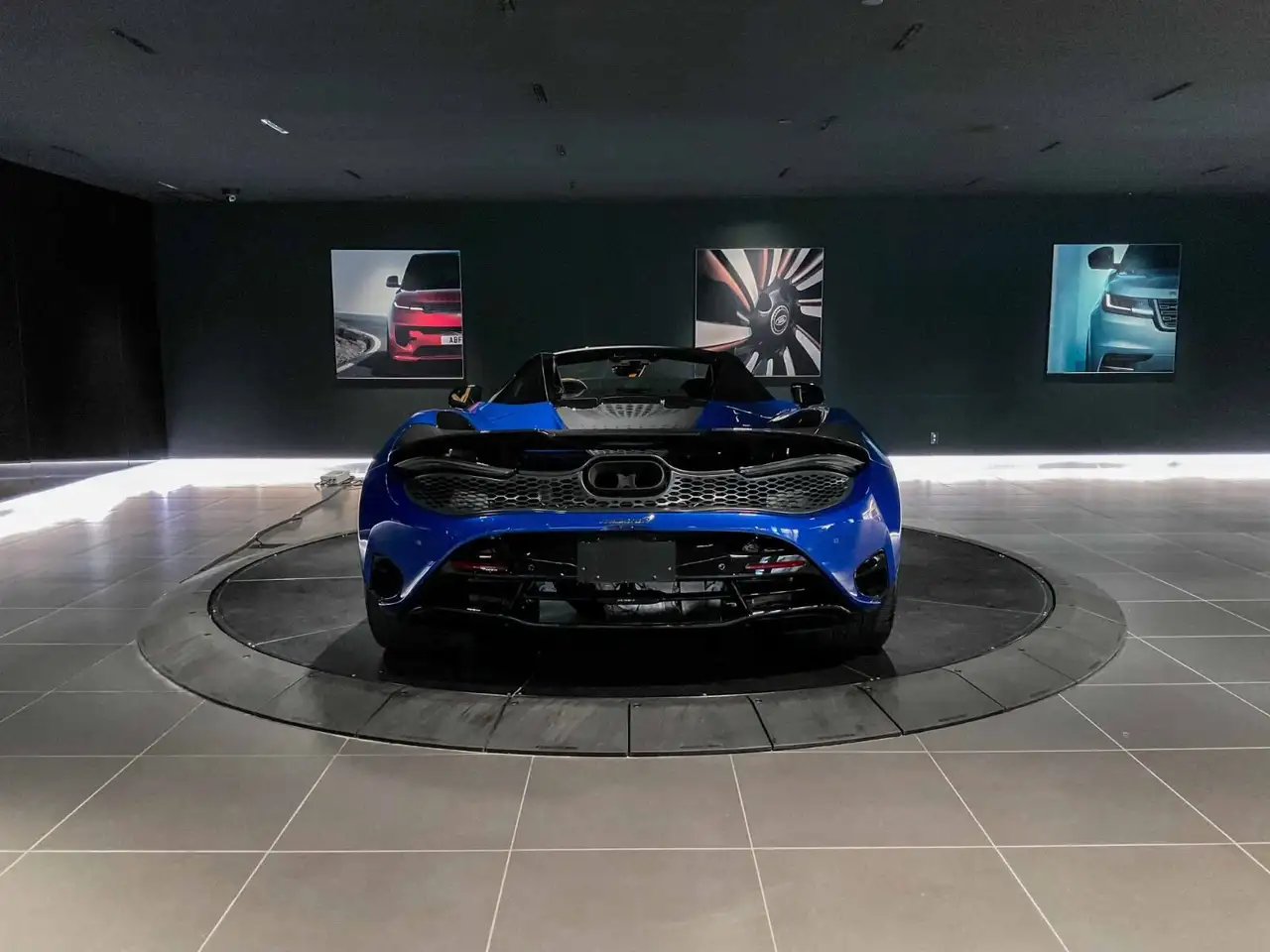 McLaren 750S снимка McLaren 750S