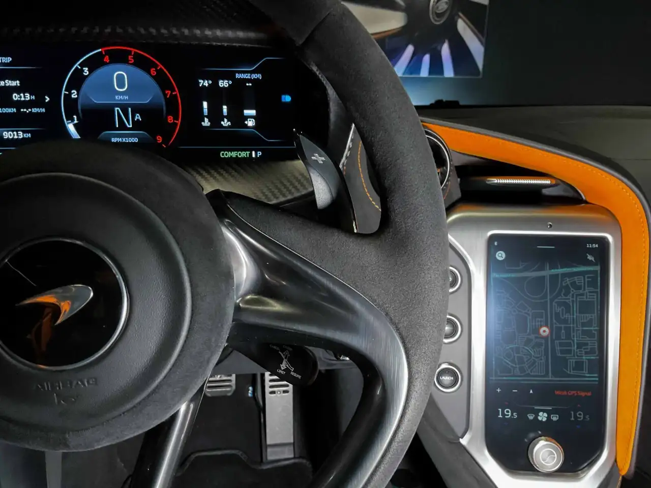 McLaren 750S снимка McLaren 750S