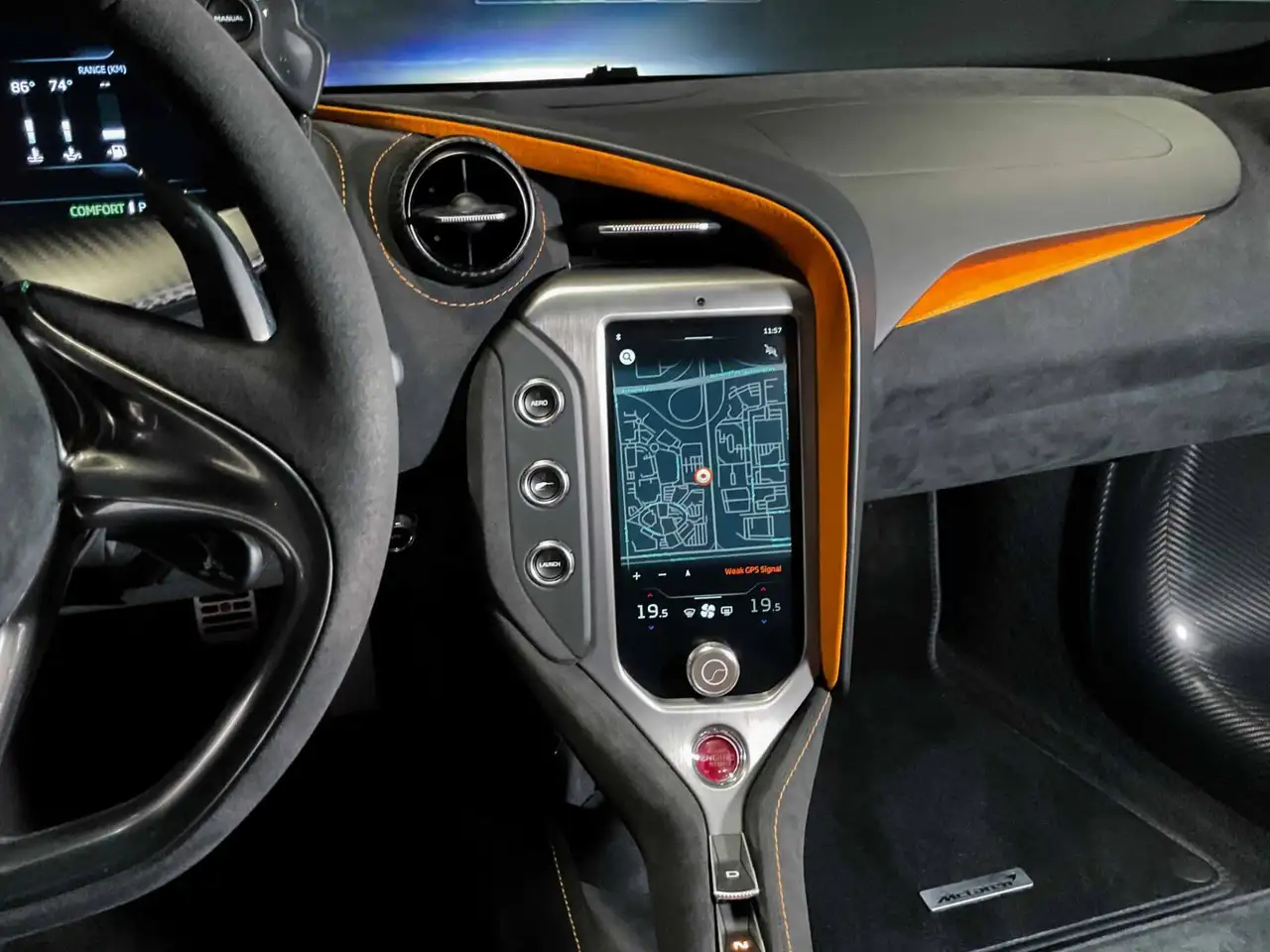 McLaren 750S снимка McLaren 750S