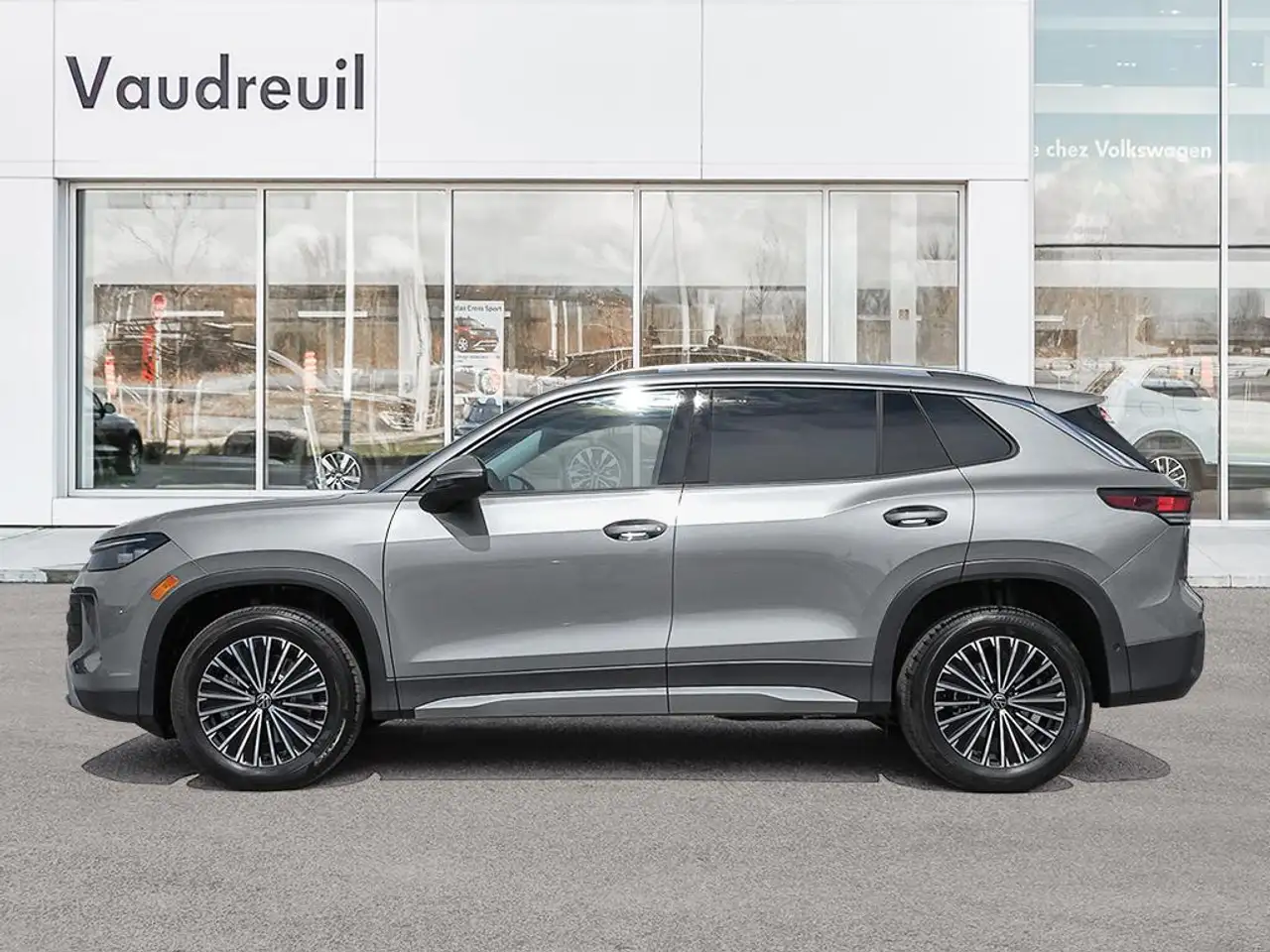 Volkswagen Tiguan снимка Volkswagen Tiguan