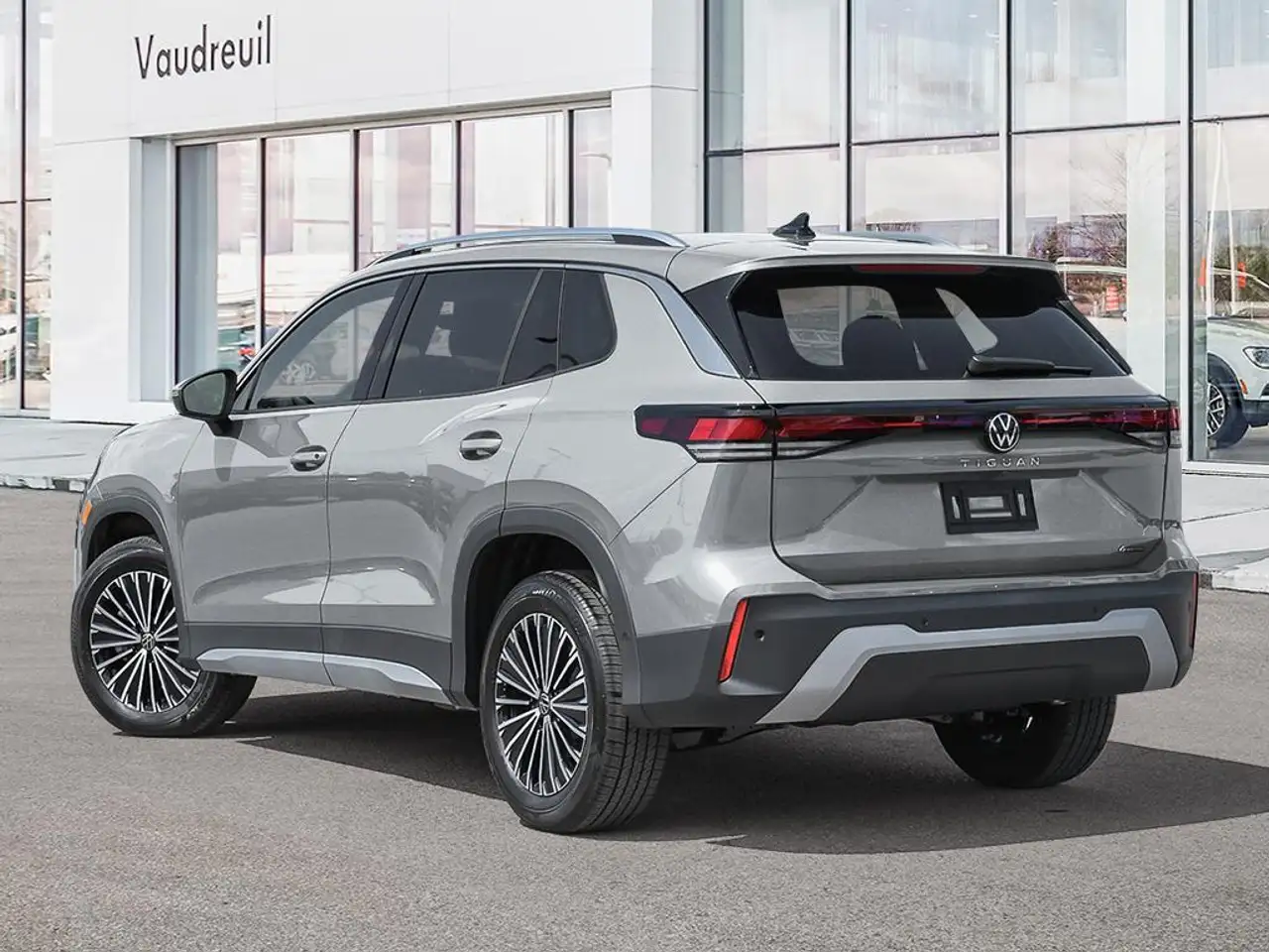 Volkswagen Tiguan снимка Volkswagen Tiguan