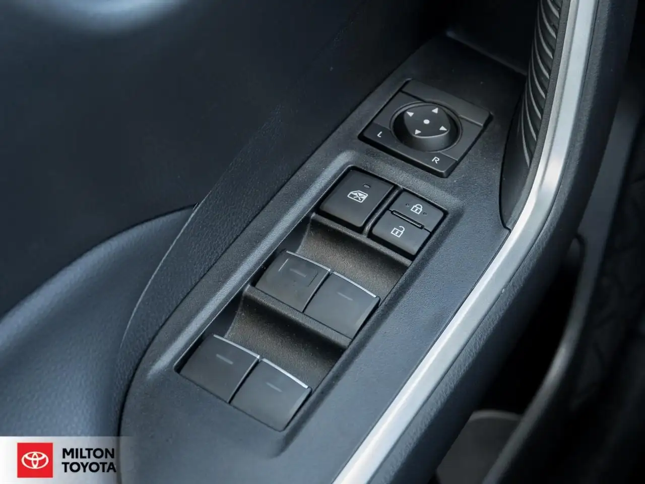 Toyota RAV 4 fotografie Toyota RAV 4