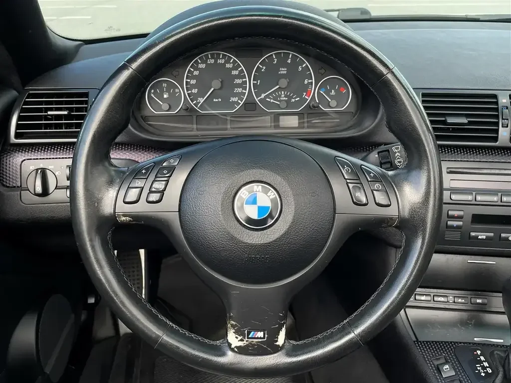BMW 3 Series снимка BMW 3 Series