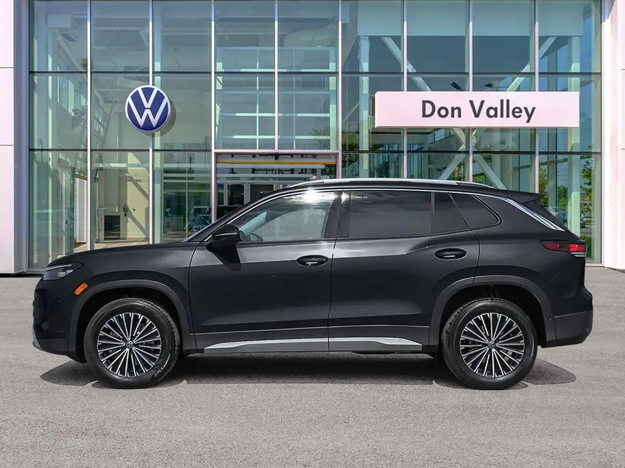 Volkswagen Tiguan photo Volkswagen Tiguan
