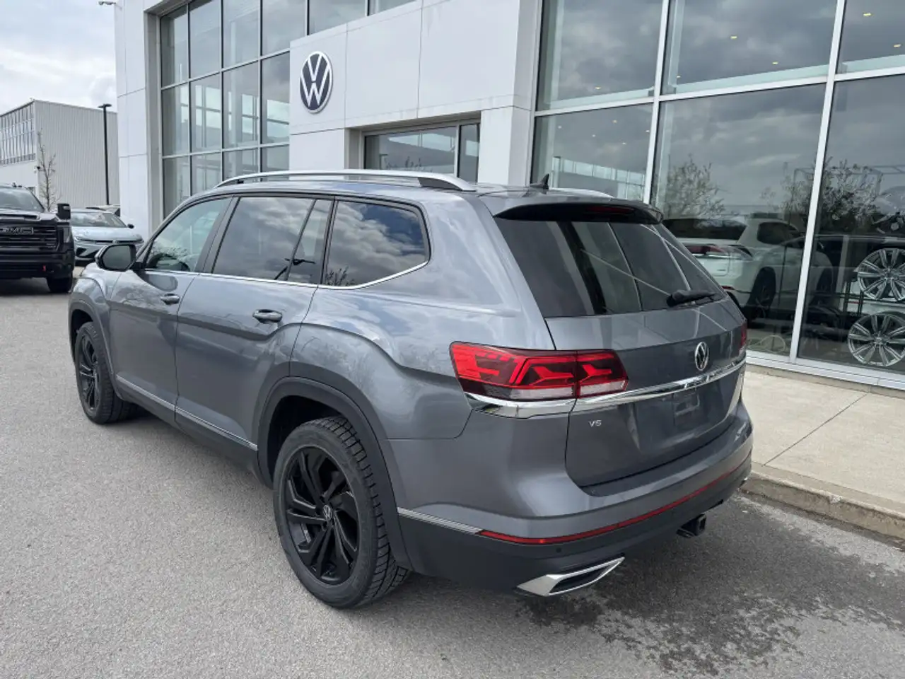Volkswagen Atlas снимка Volkswagen Atlas