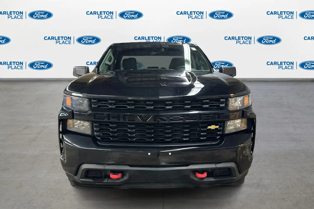 Chevrolet Silverado 1500 снимка Chevrolet Silverado 1500