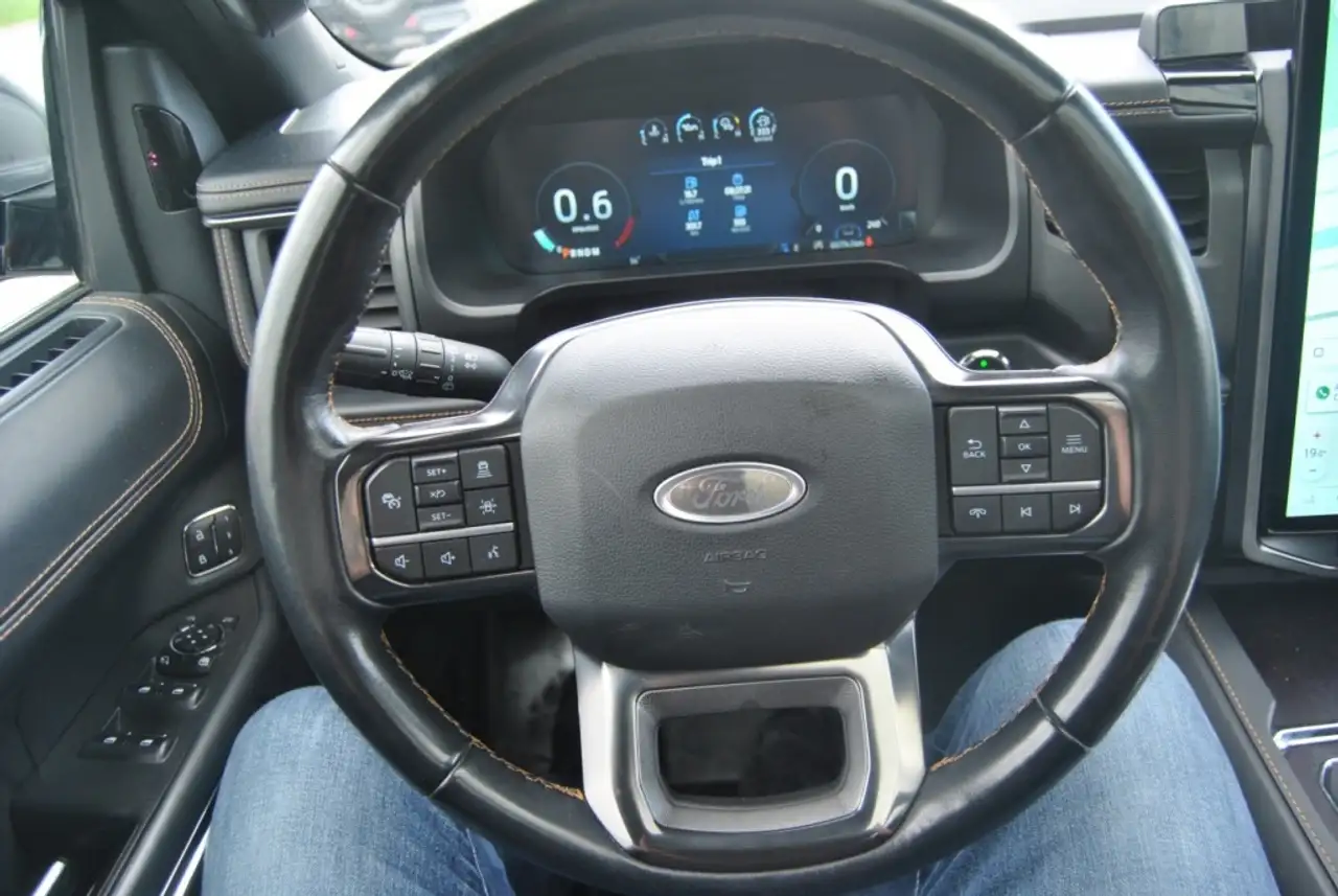 Ford Expedition fotografie Ford Expedition