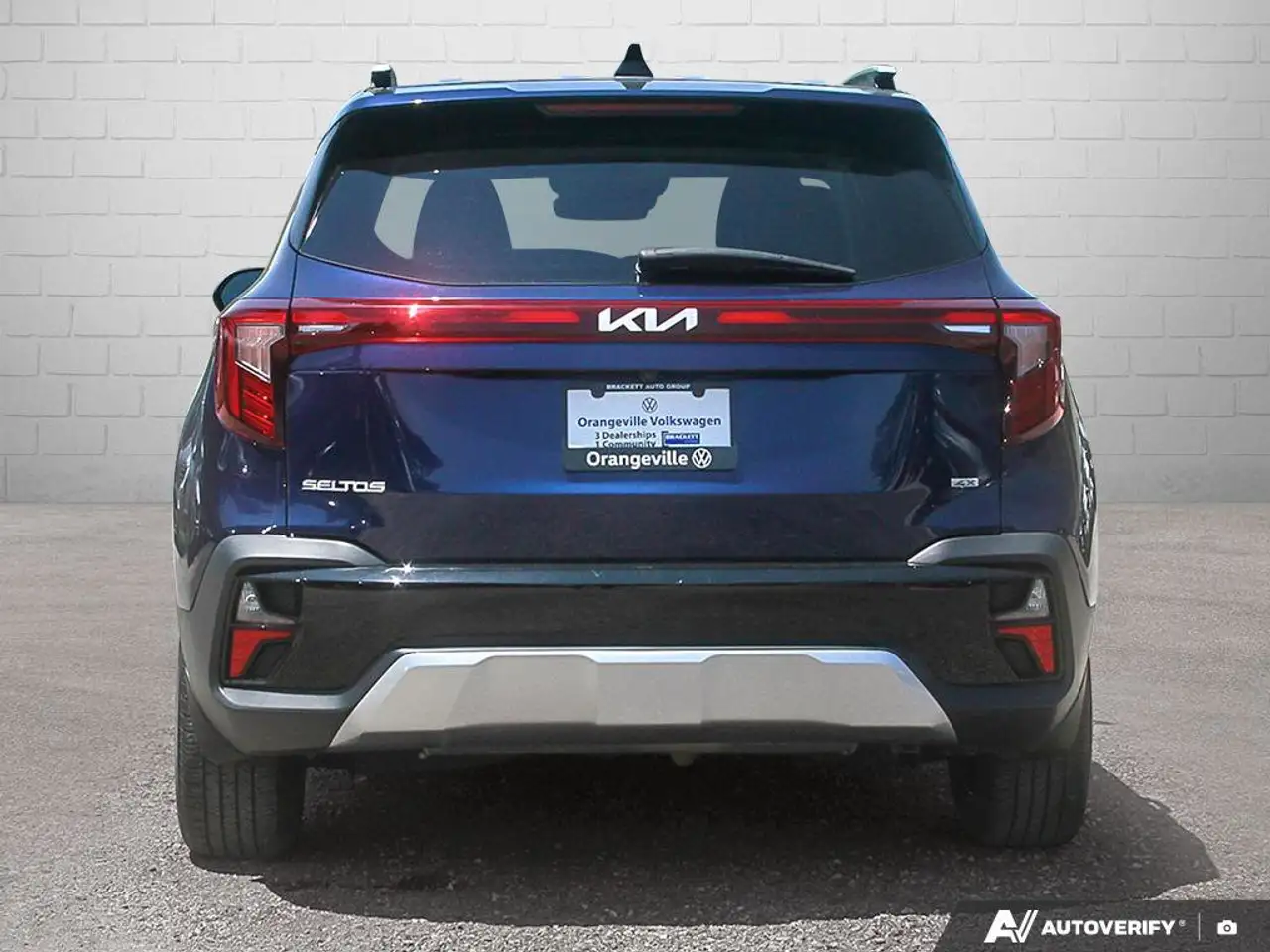 Kia Seltos снимка Kia Seltos