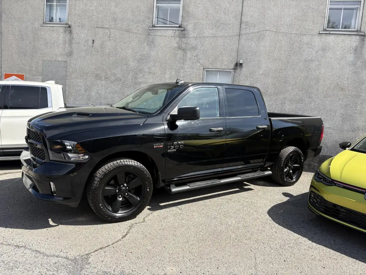 RAM 1500 photo RAM 1500