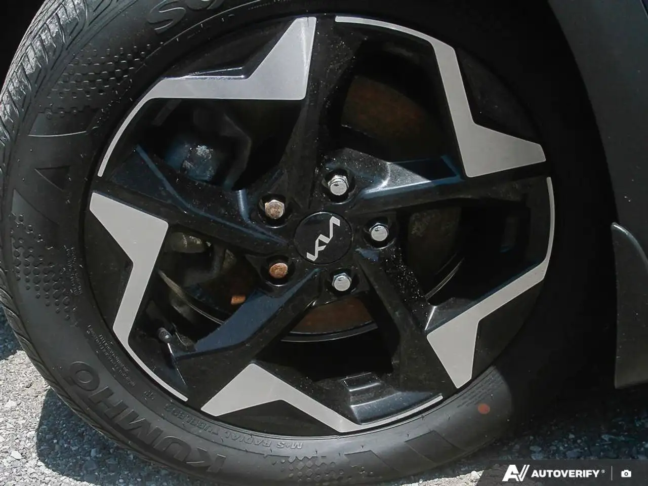 Kia Seltos снимка Kia Seltos