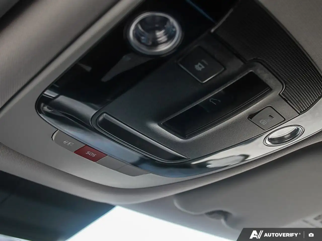 Kia Seltos снимка Kia Seltos