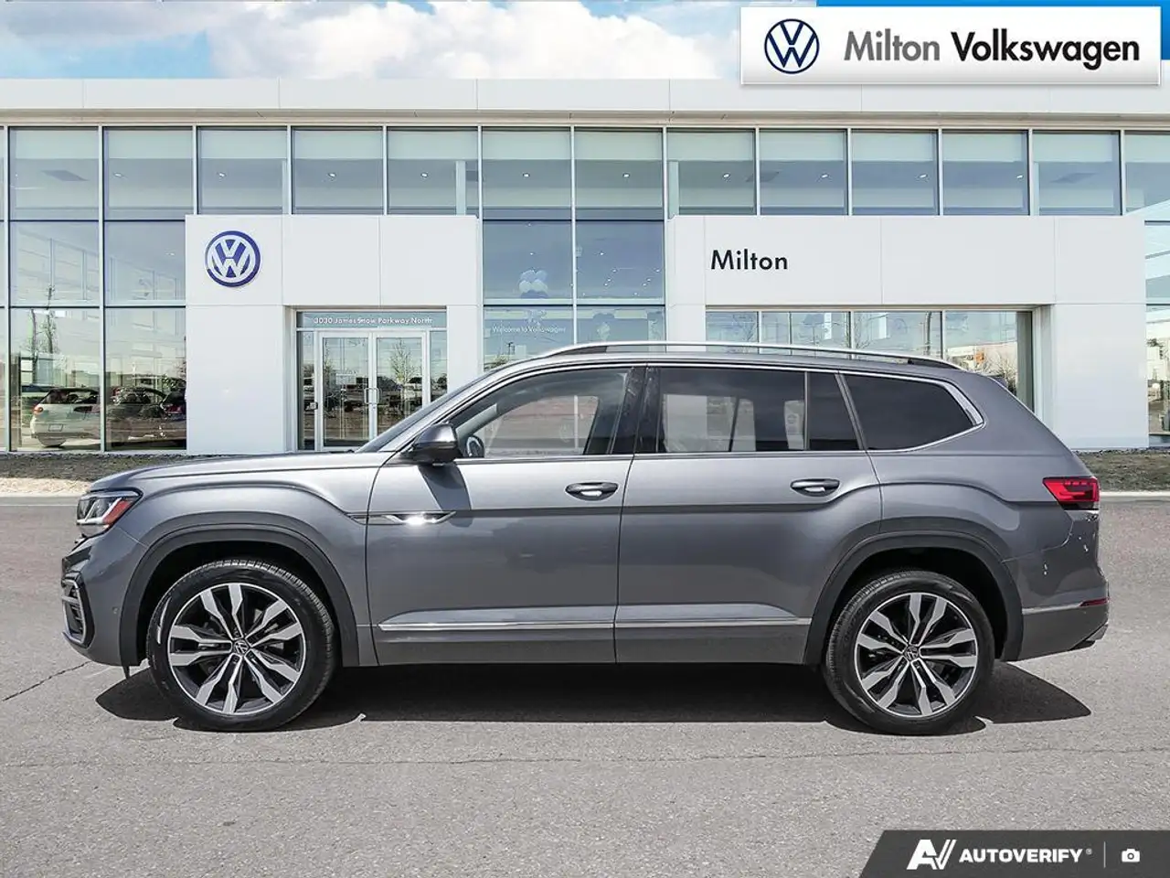 Volkswagen Atlas снимка Volkswagen Atlas