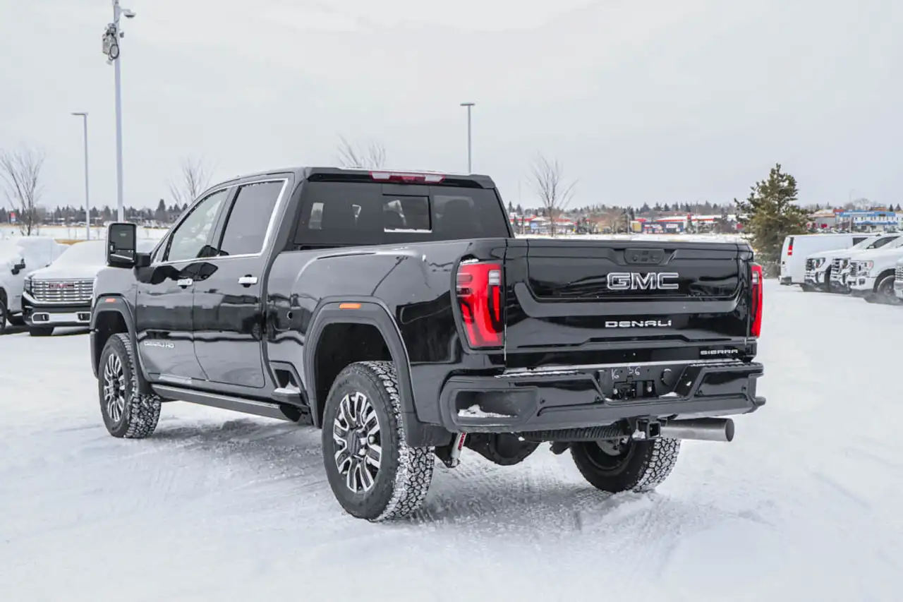 GMC Sierra 3500HD fotografie GMC Sierra 3500HD