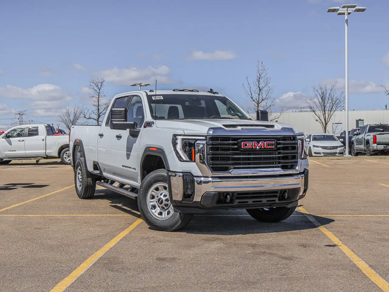 GMC Sierra 3500HD снимка GMC Sierra 3500HD
