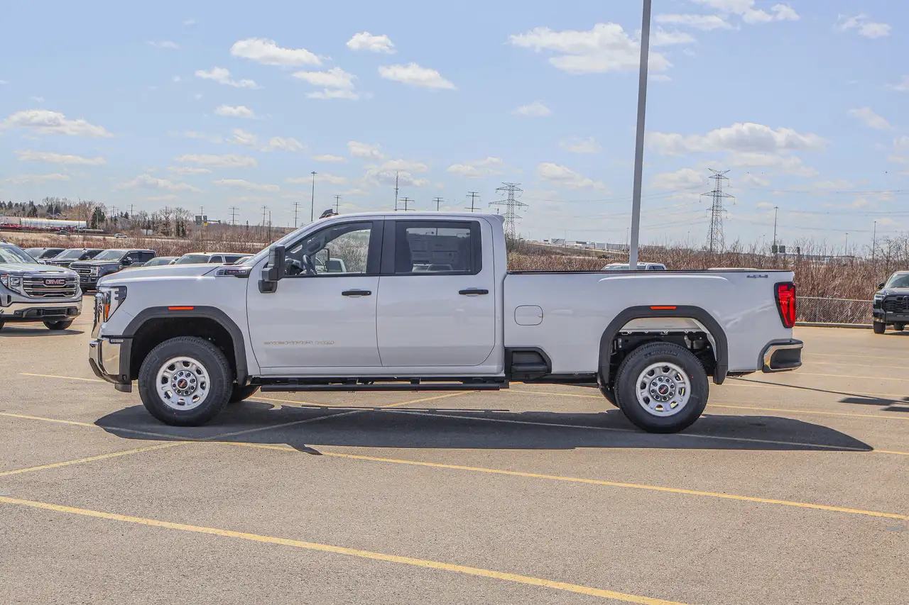 GMC Sierra 3500HD снимка GMC Sierra 3500HD