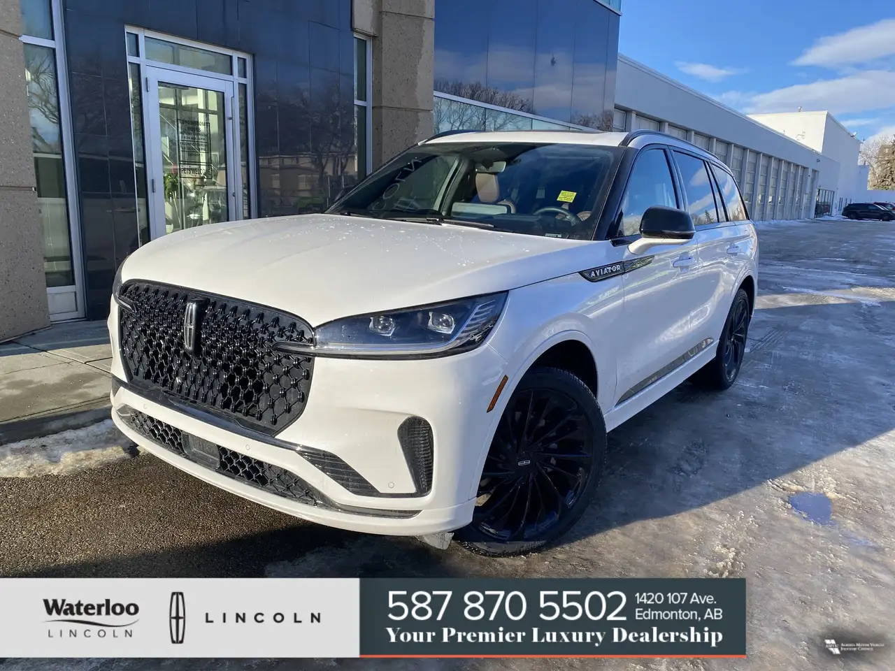 Lincoln Aviator снимка Lincoln Aviator