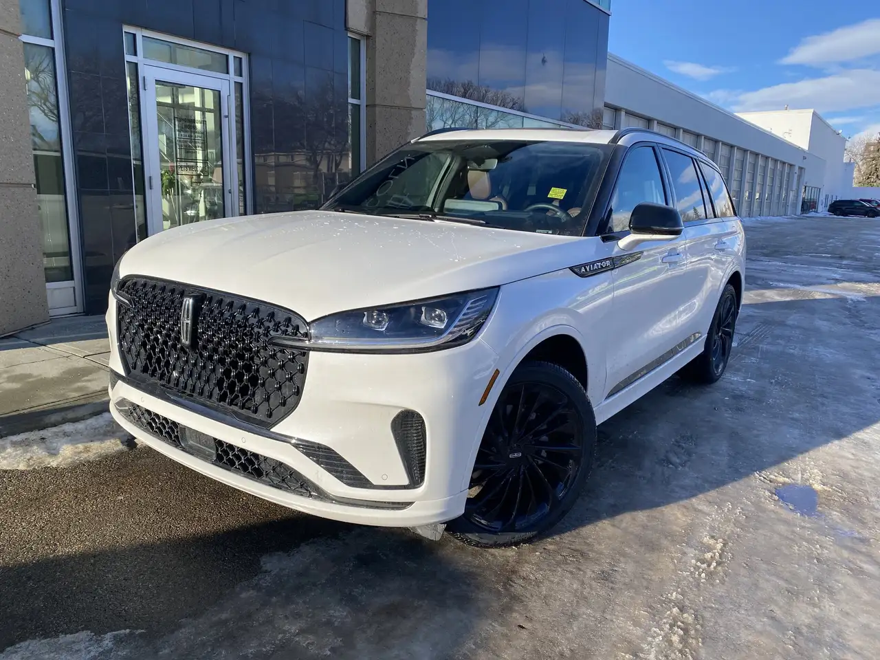 Lincoln Aviator снимка Lincoln Aviator
