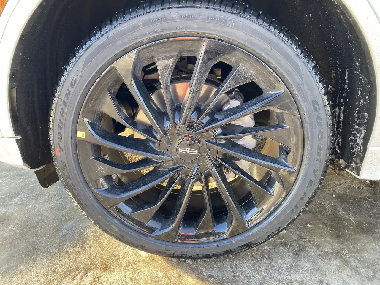 Lincoln Aviator снимка Lincoln Aviator