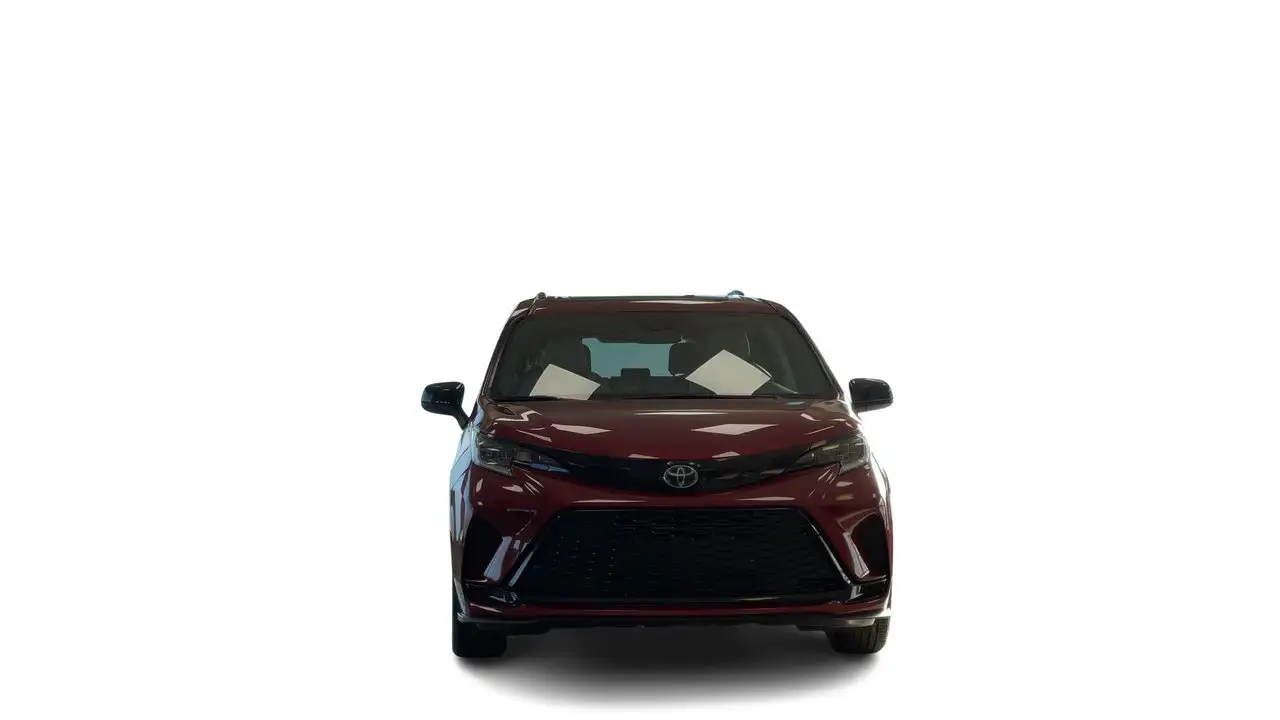 Toyota Sienna снимка Toyota Sienna