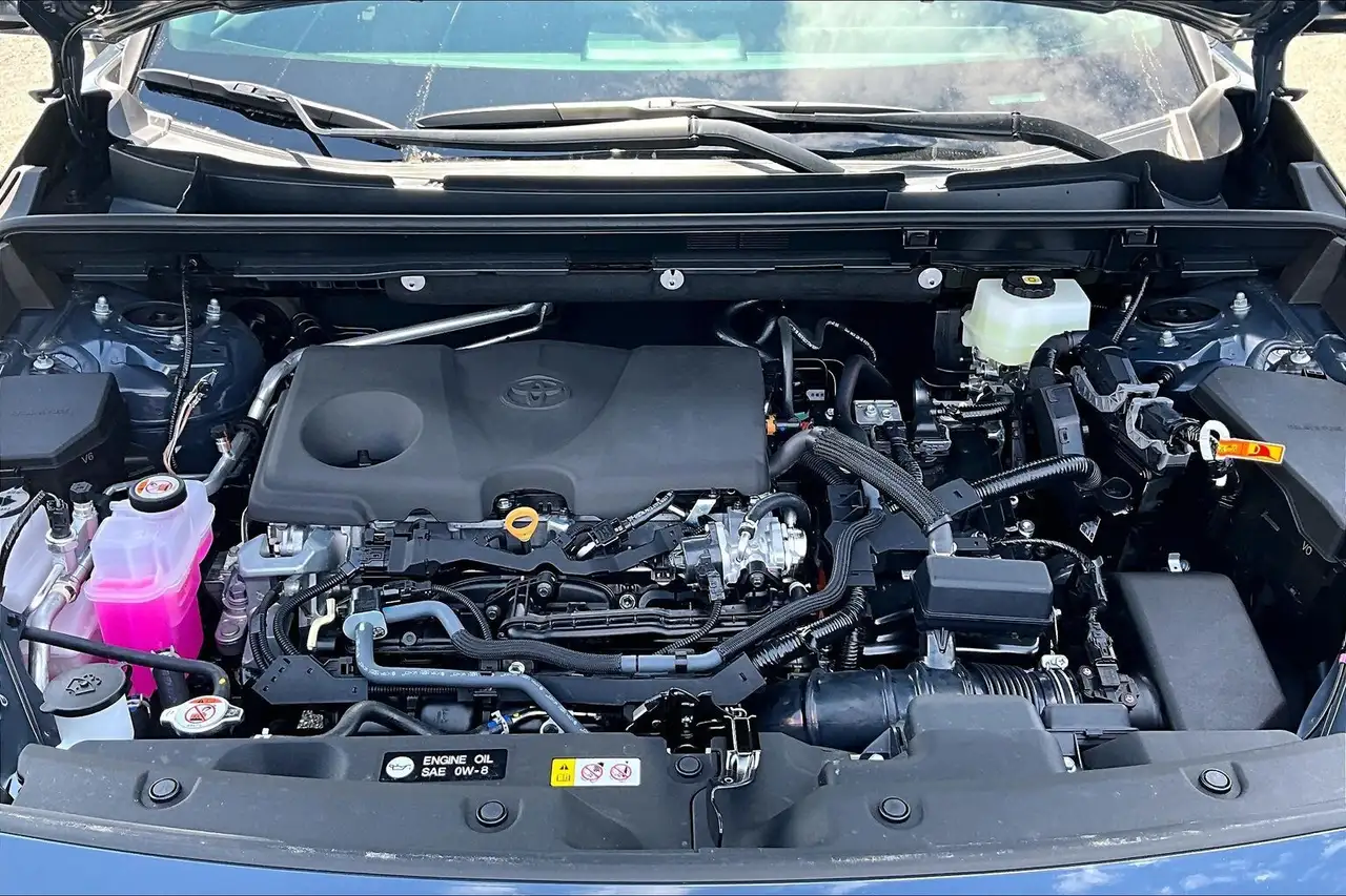 Toyota RAV 4 снимка Toyota RAV 4