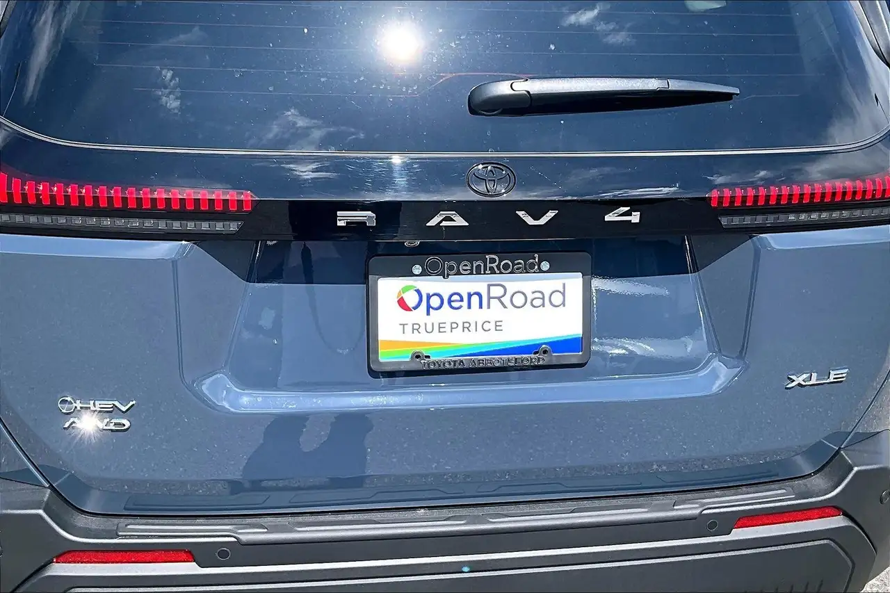 Toyota RAV 4 снимка Toyota RAV 4