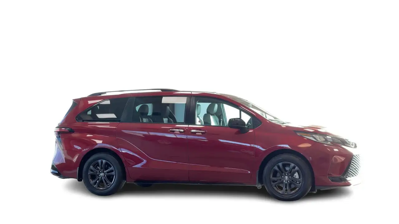 Toyota Sienna снимка Toyota Sienna
