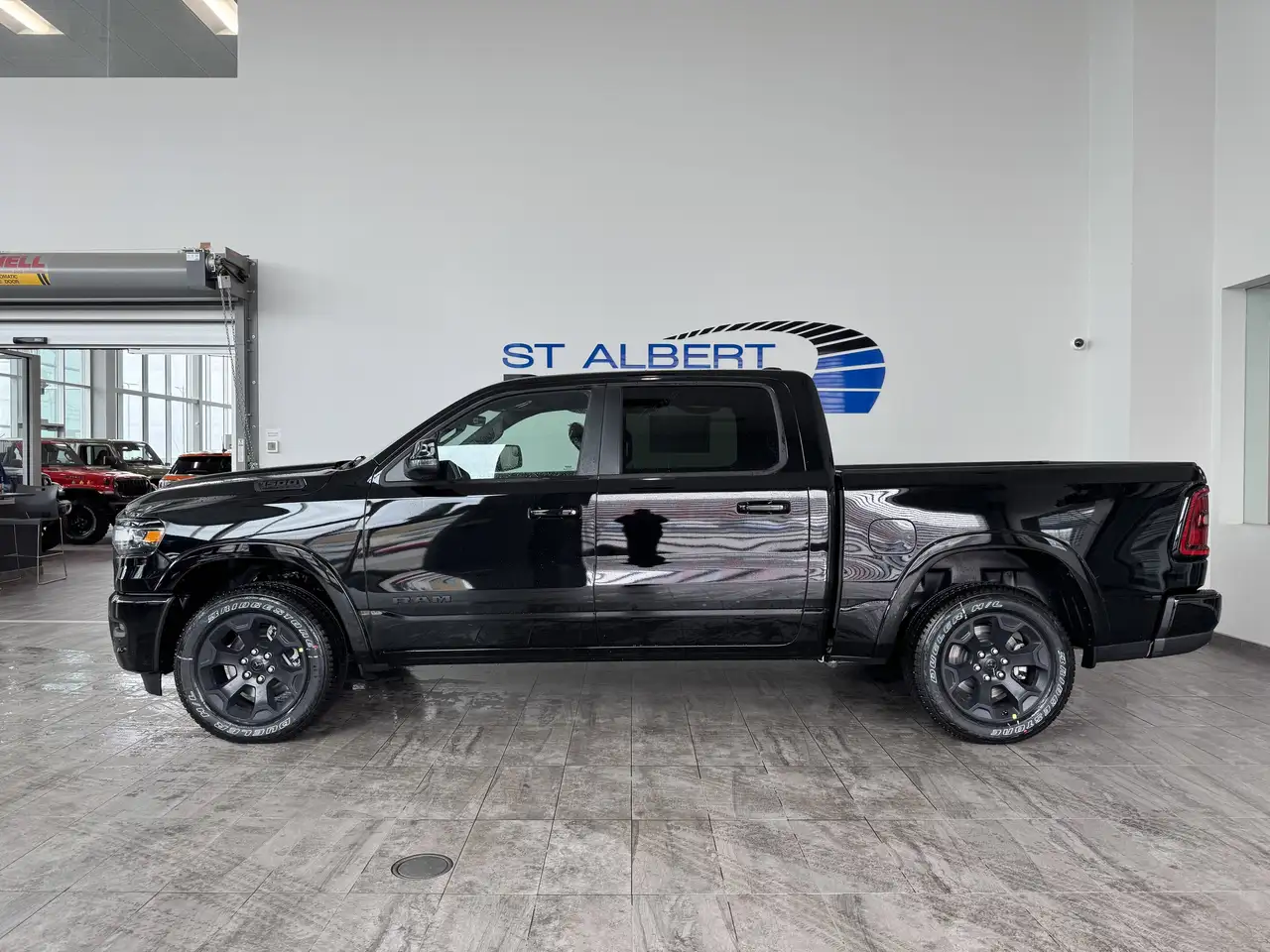 RAM 1500 снимка RAM 1500