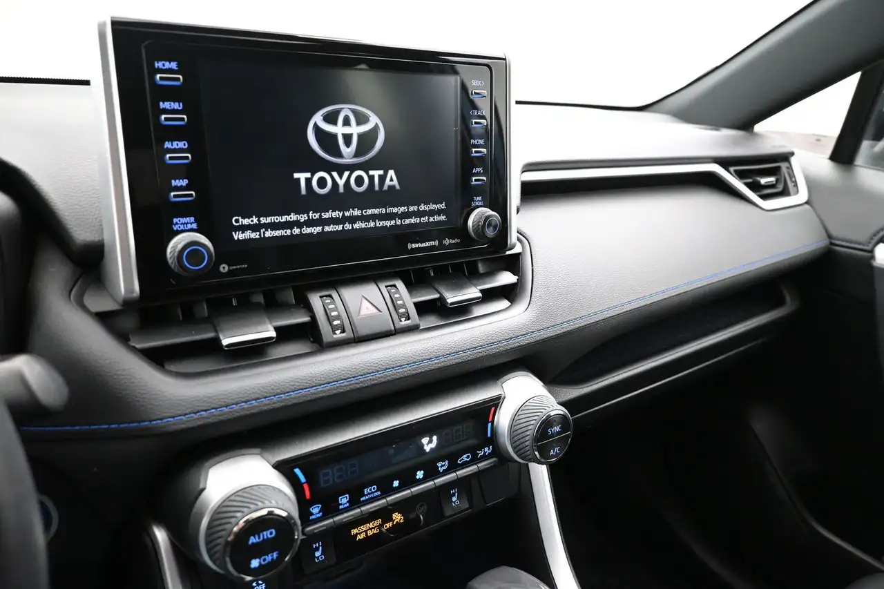 Toyota RAV 4 снимка Toyota RAV 4