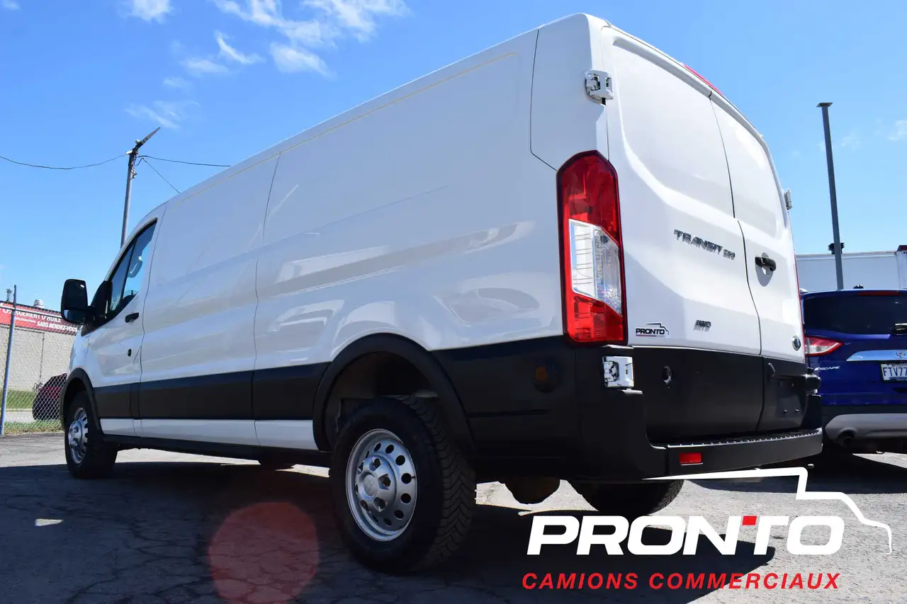 Ford Transit Cargo Van снимка Ford Transit Cargo Van