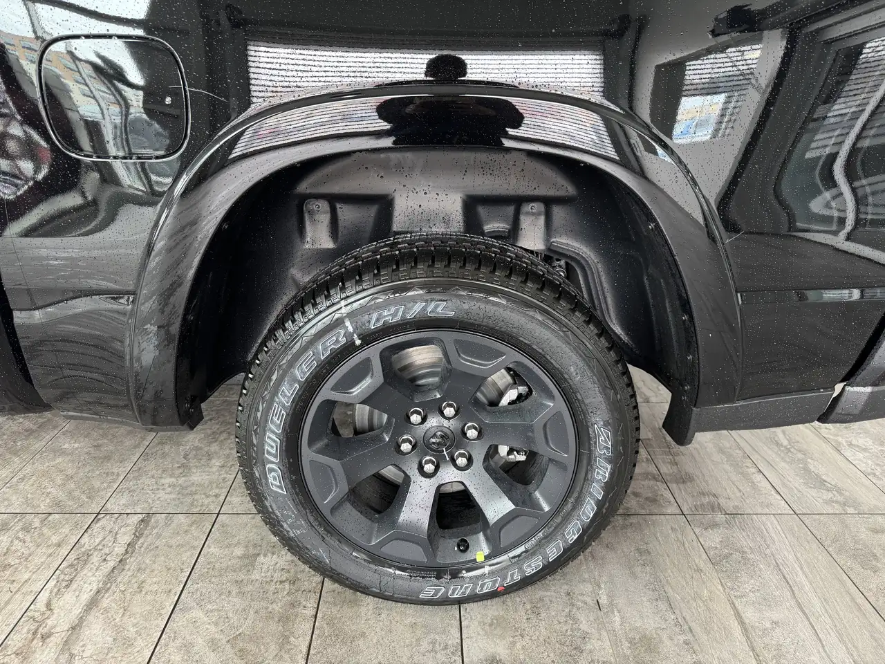 RAM 1500 снимка RAM 1500